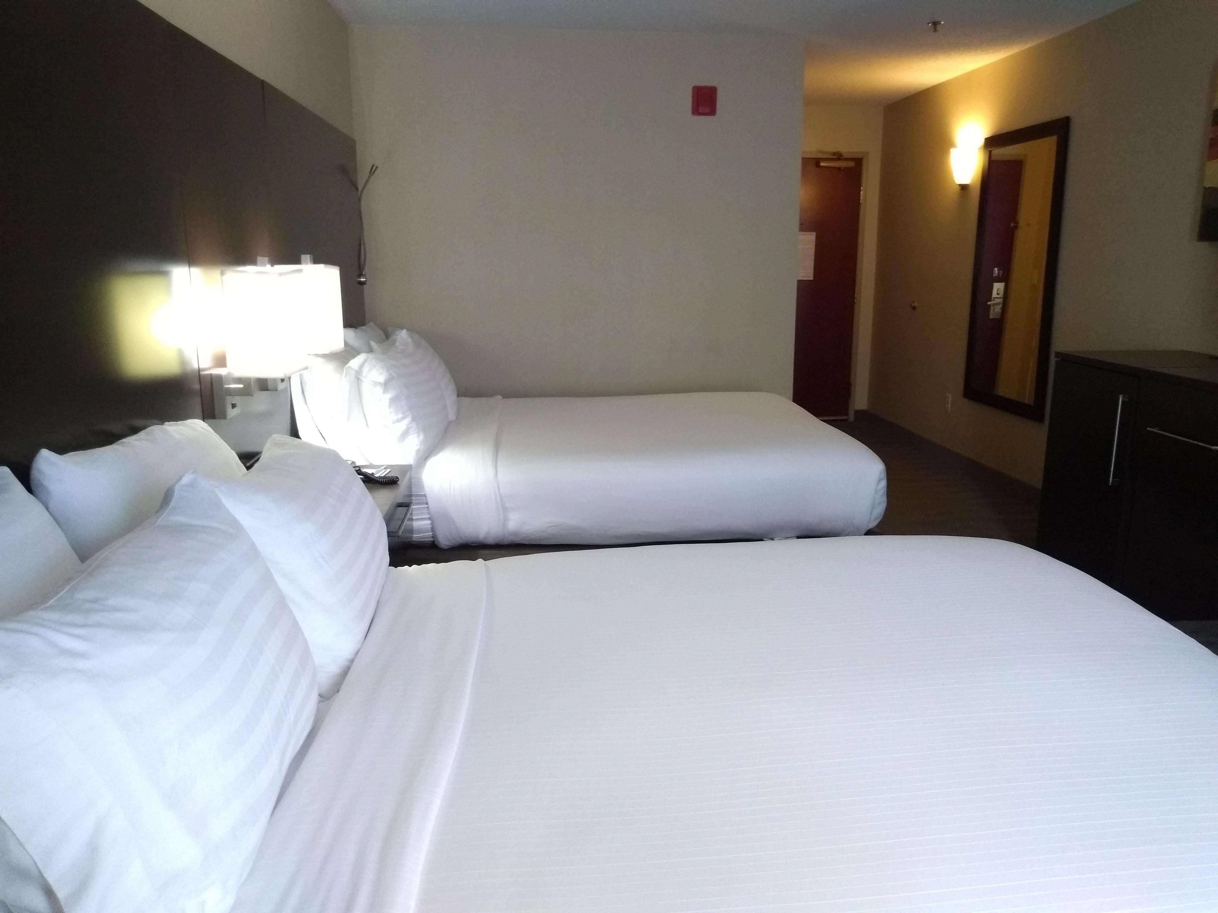 Holiday Inn Express Hotel & Suites Waterford By Ihg מראה חיצוני תמונה