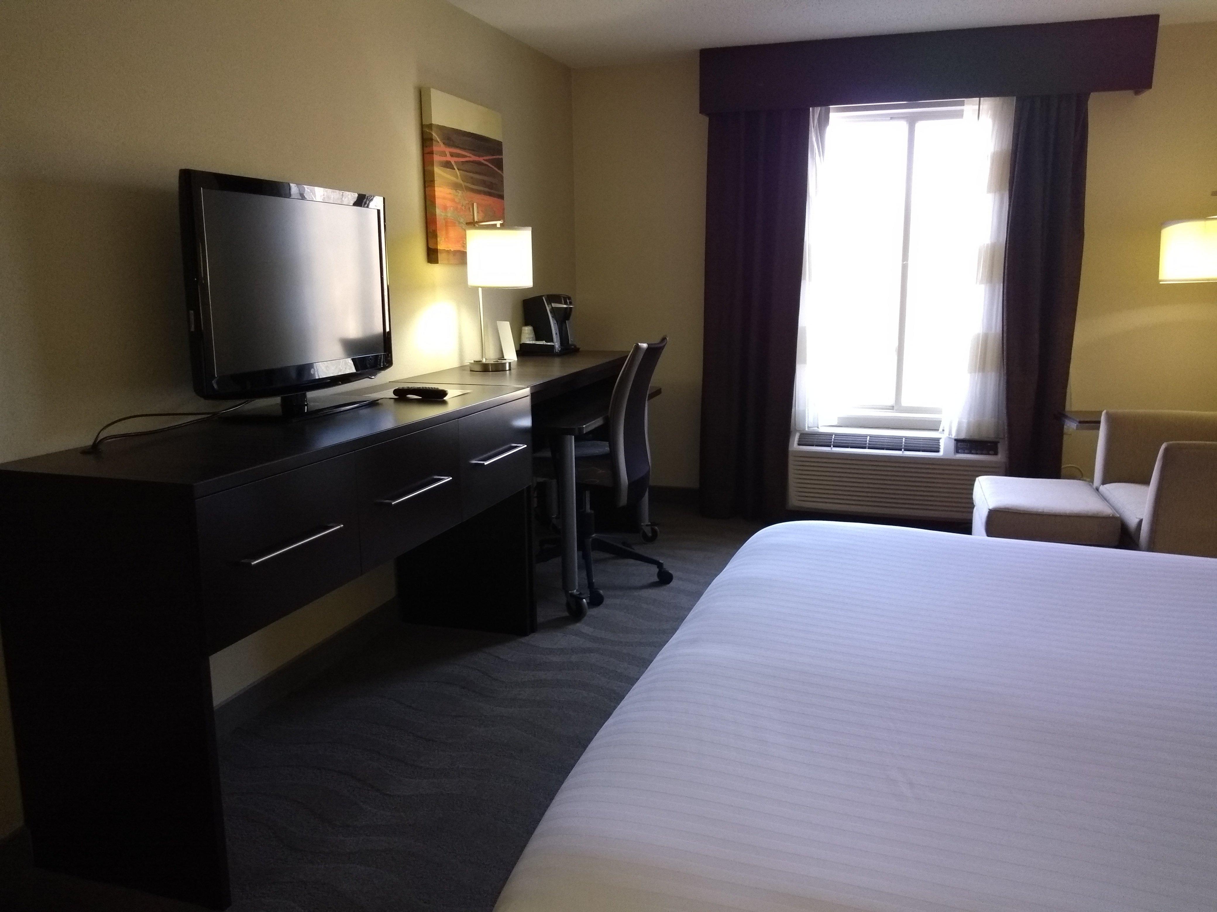 Holiday Inn Express Hotel & Suites Waterford By Ihg מראה חיצוני תמונה